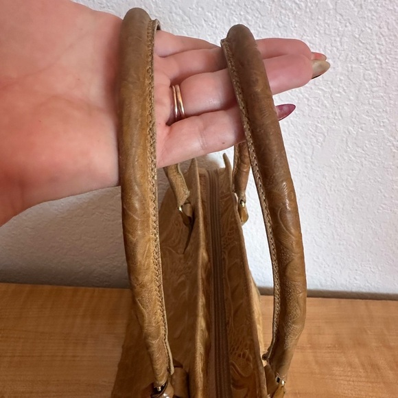 Brahmin Vintage Rare Floral Hand Tooled Tan Leather Handbag - Picture 8 of 11